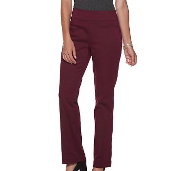 Petite Croft & Barrow® Effortless Stretch Pull-On Bootcut Pants - Picture 1 of 5